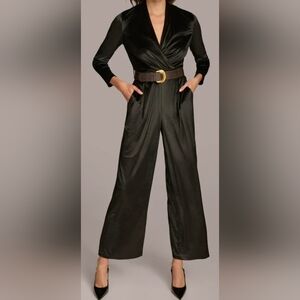 NWT Donna‎ Karan Velvet V-neck Jumpsuit: Black W/Black Belt: Size- 14
